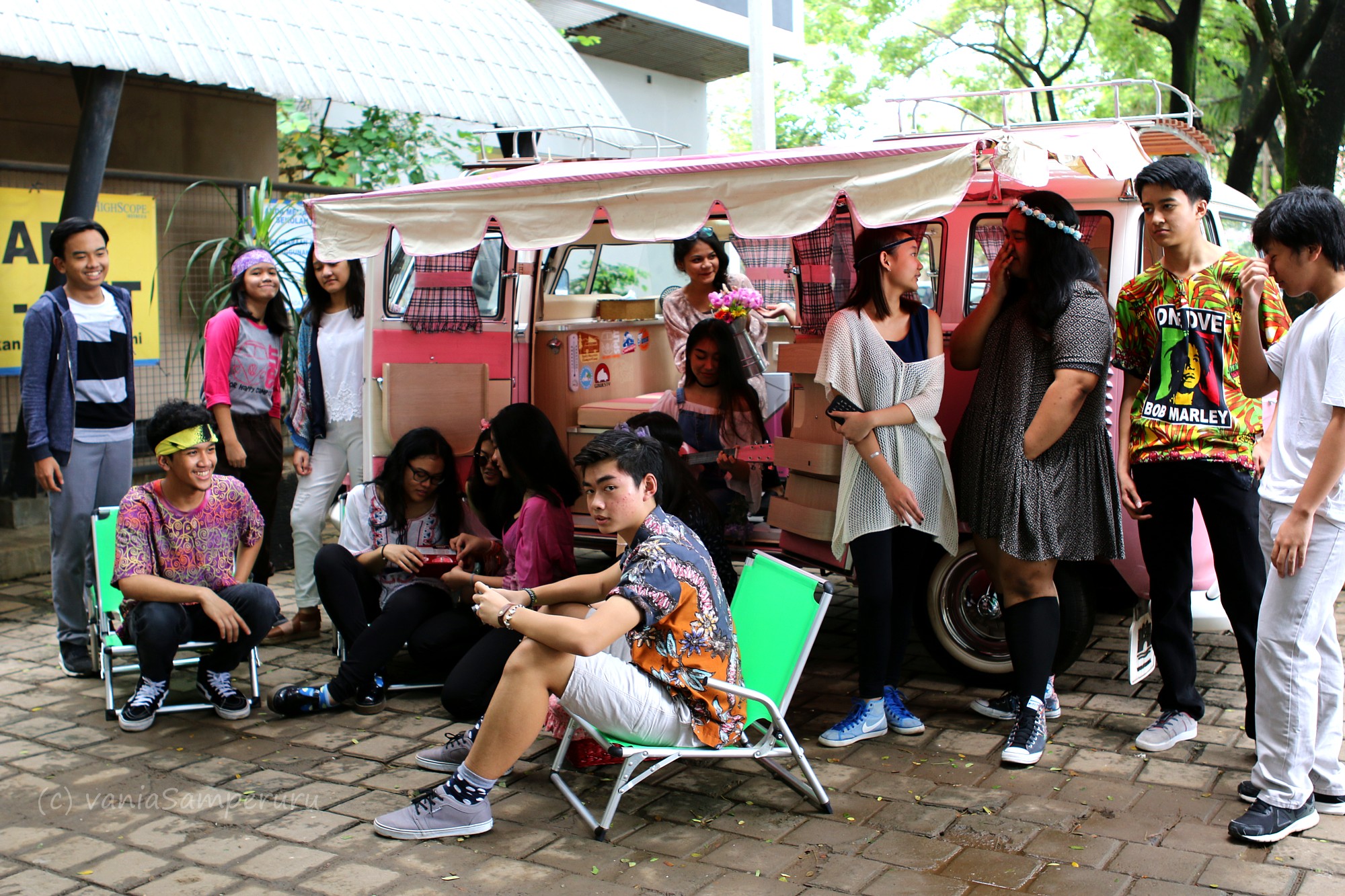 25929864376_b831db6832_o